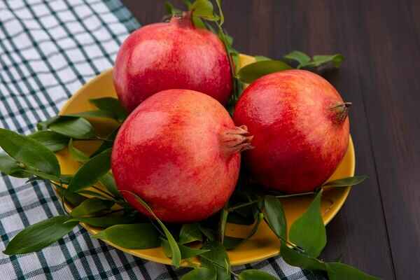 Pomegranate for kidney stones